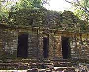 yaxchilan403